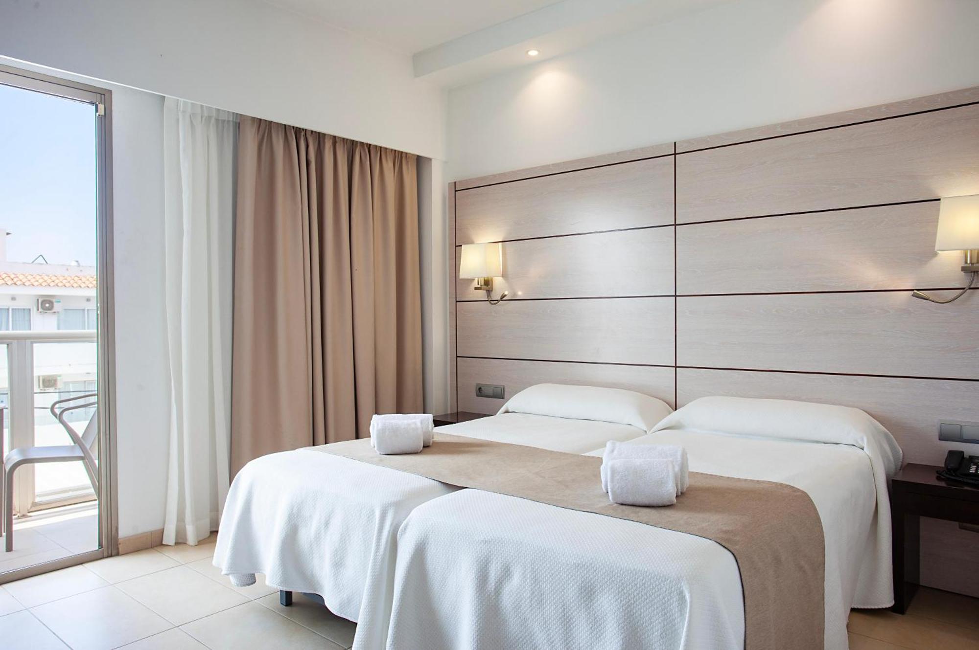 Hotel Puchet Ibiza San Antonio  Ngoại thất bức ảnh