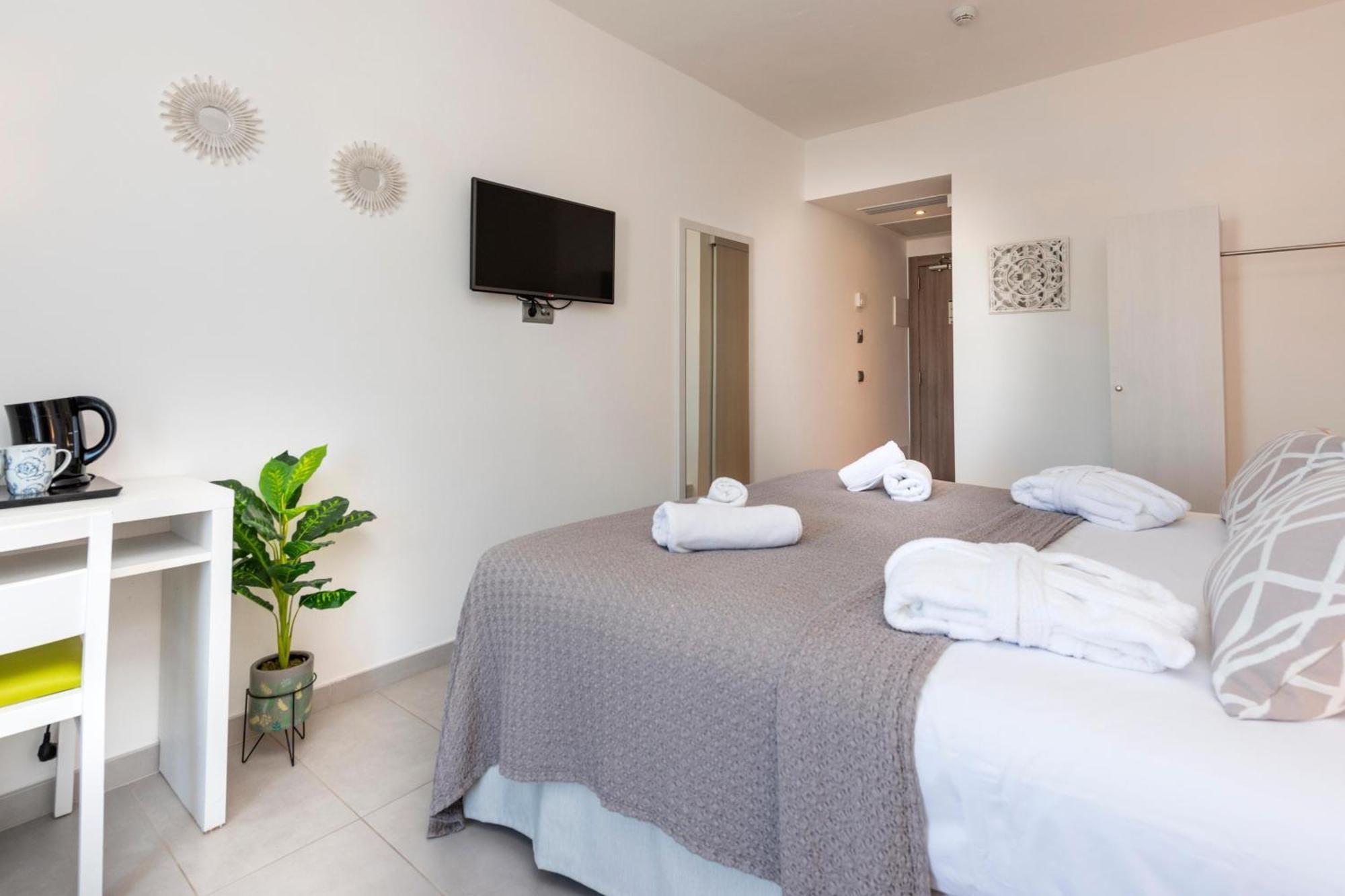Hotel Puchet Ibiza San Antonio  Ngoại thất bức ảnh